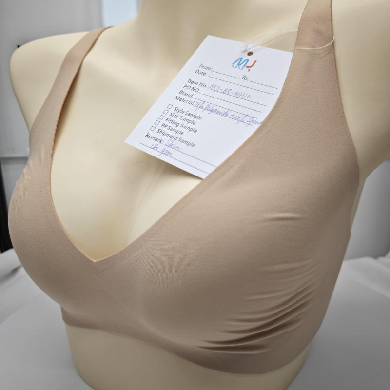 Quality Soft Feminine Unnoticeable Everyday Jelly Push Up Bra For Home Workouts factory