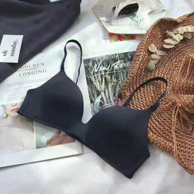 Quality Translucent Unnoticeable Support Wireless Jelly Strip Bra For Everyday factory