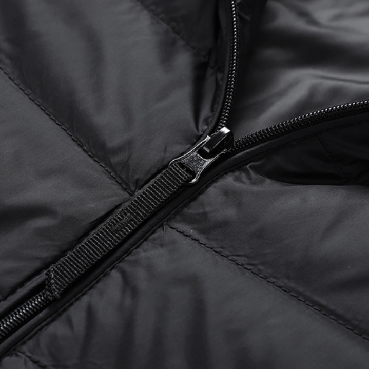Quality Windproof Lightweight Hooded Sports Down Coat for Winter Outdoor Activities factory