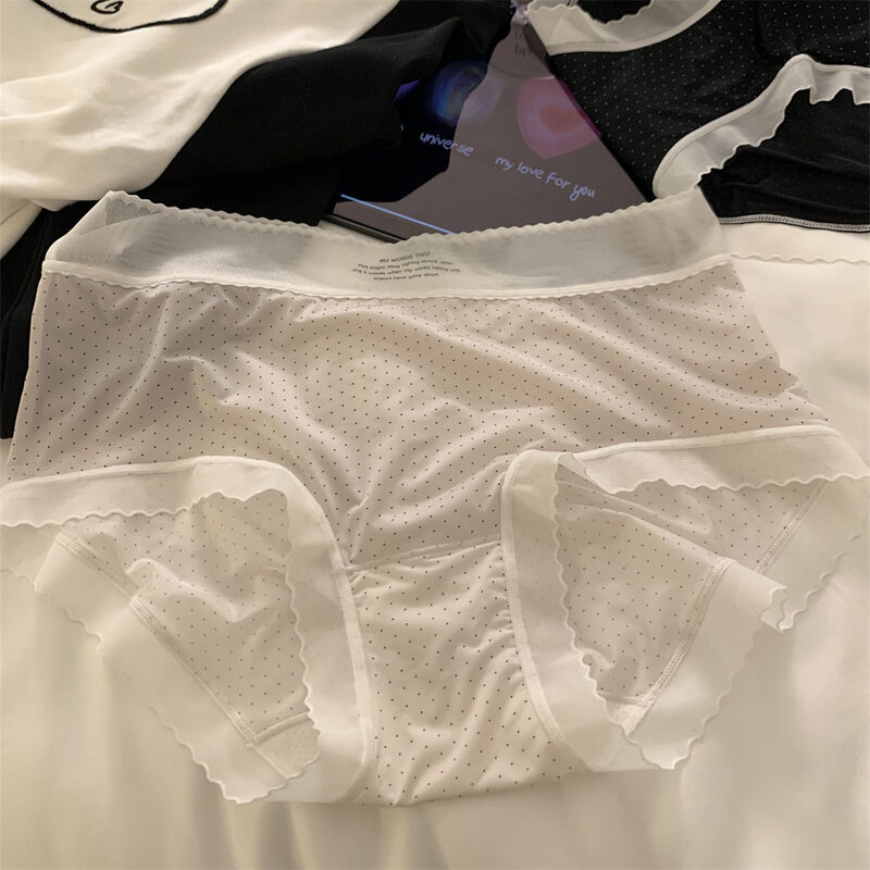 Quality Breathable Cotton Ladies' Briefs with Minimalist Silhouette for Everyday Layering factory