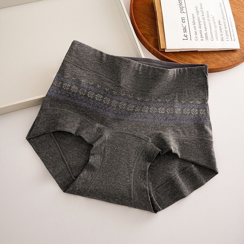 Quality Breathable Cotton Ladies' Briefs with Elegant Silhouette and Comfortable Fit for Home Relaxation factory