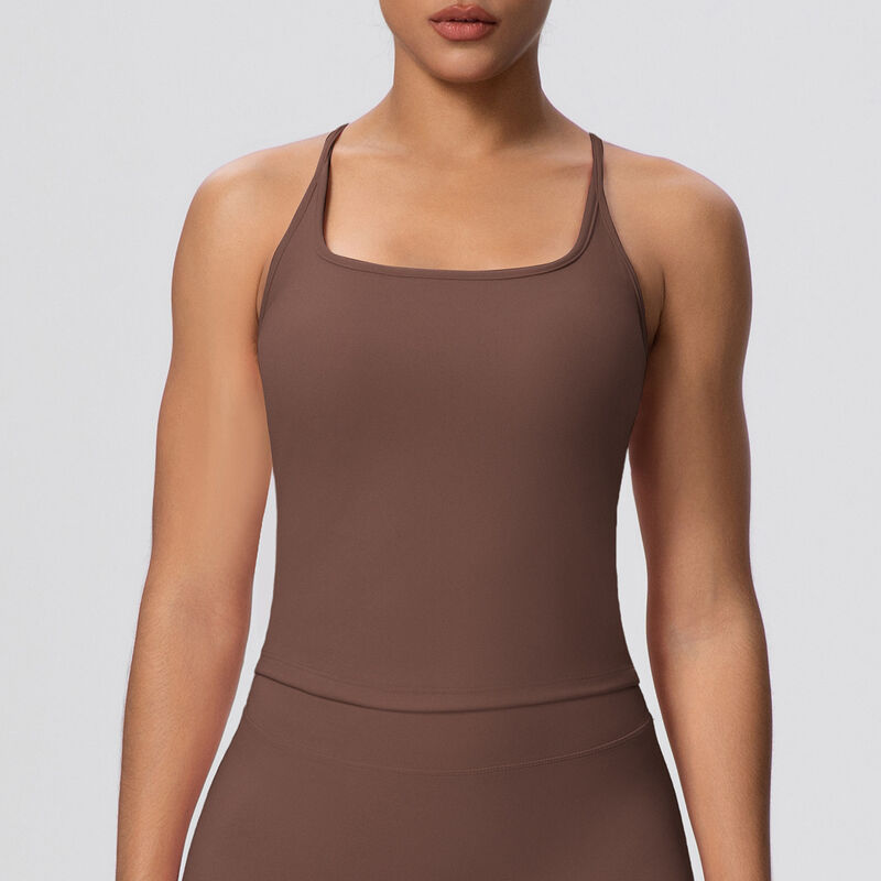 Quality Minimal Moisture-Wicking Women's Sports Top with Breathable Polyamide Fabric for Gym Workouts factory