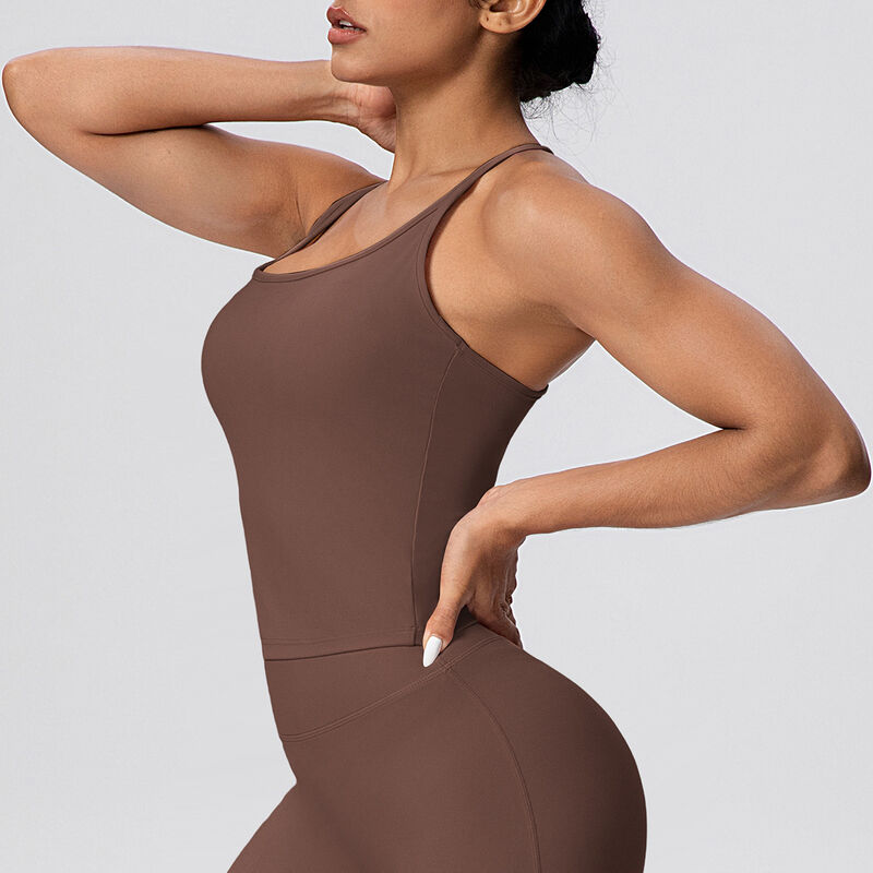 Quality Minimal Moisture-Wicking Women's Sports Top with Breathable Polyamide Fabric for Gym Workouts factory