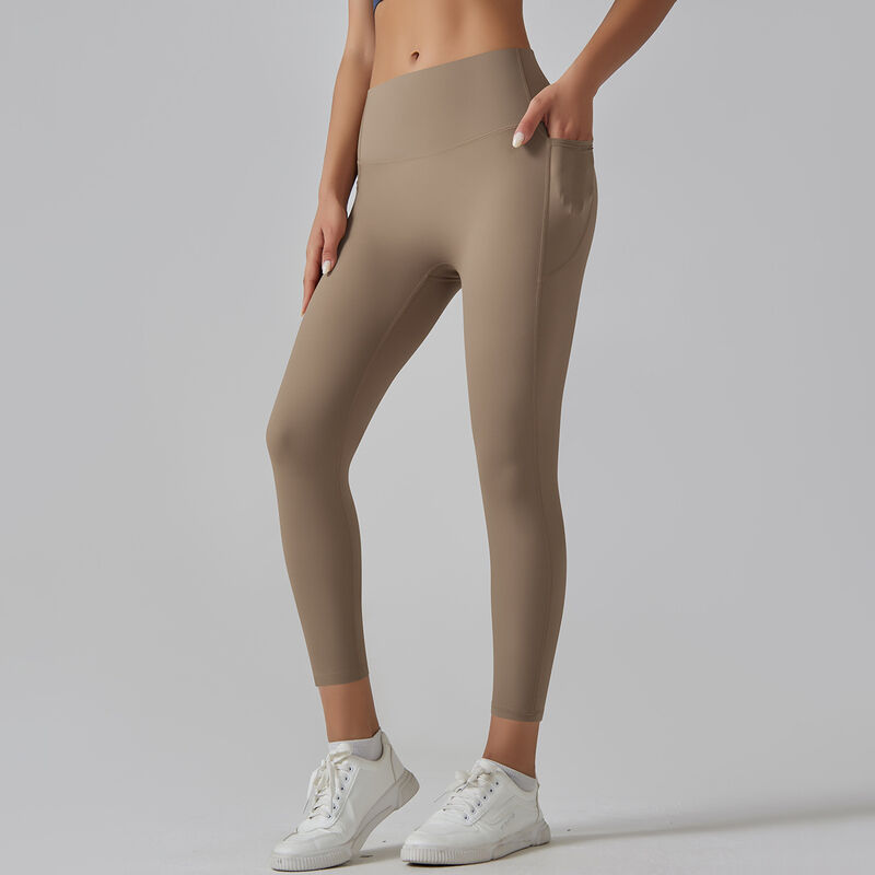 Quality Soothing Polyamide Yoga Pants with Breathable Fine-Knit Technology for Christmas Gym Workouts factory