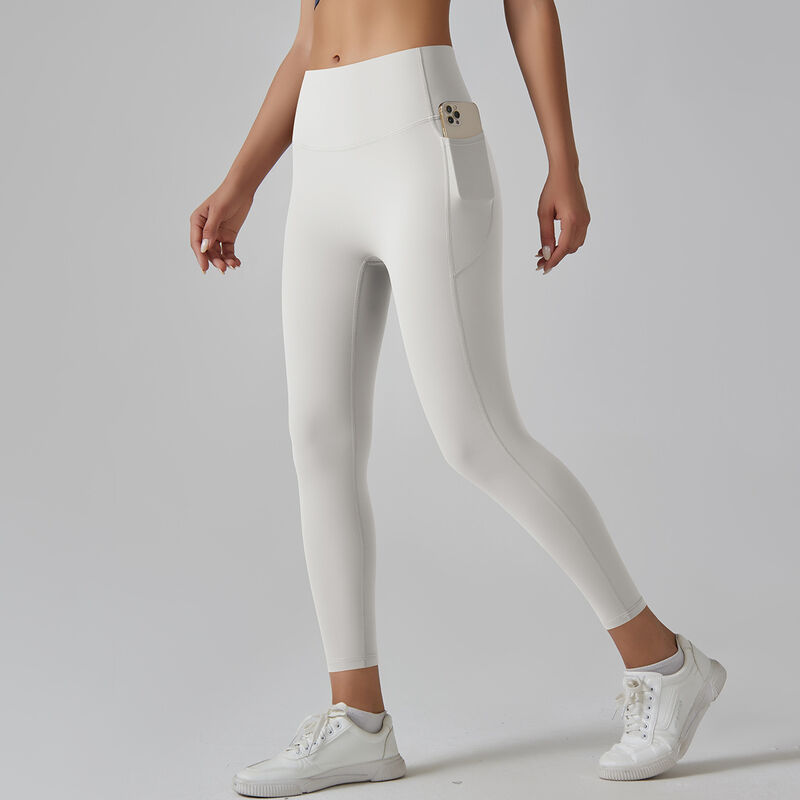 Quality Soothing Polyamide Yoga Pants with Breathable Fine-Knit Technology for Christmas Gym Workouts factory