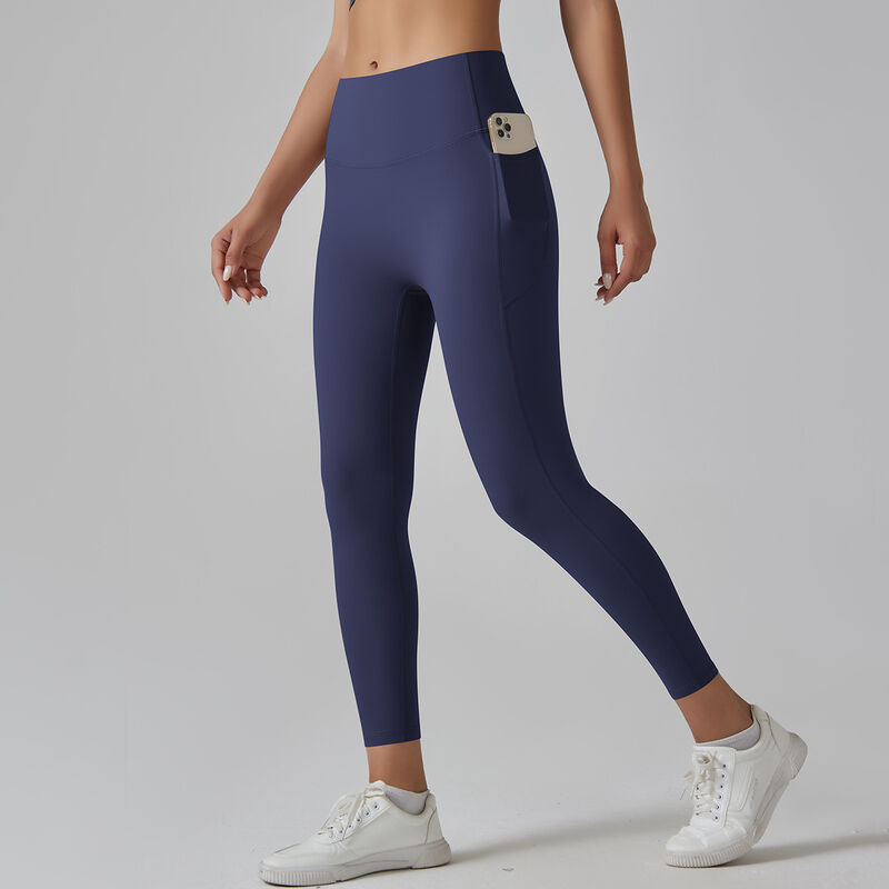 Quality Soothing Polyamide Yoga Pants with Breathable Fine-Knit Technology for Christmas Gym Workouts factory