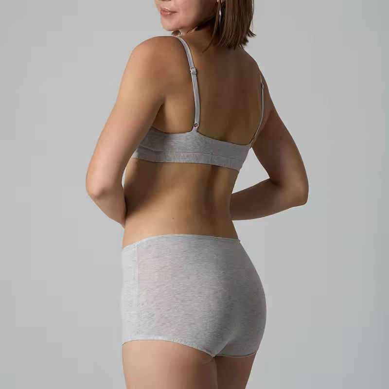 Quality Lightweight Antibacterial Breathable Sports Bra Set for Everyday Wear and Yoga factory