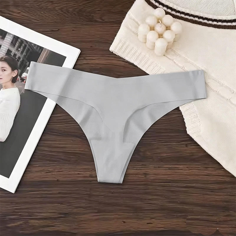 Quality Seamless Breathable Polyamide Women's Thong with Stay-Put Fit for Gym and Yoga factory