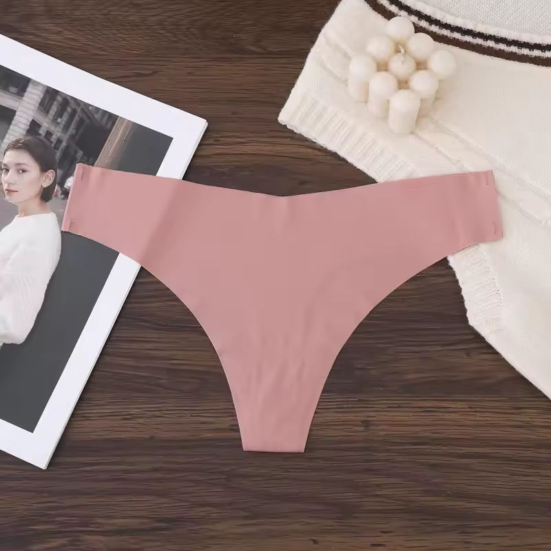 Quality Seamless Breathable Polyamide Women's Thong with Stay-Put Fit for Gym and Yoga factory