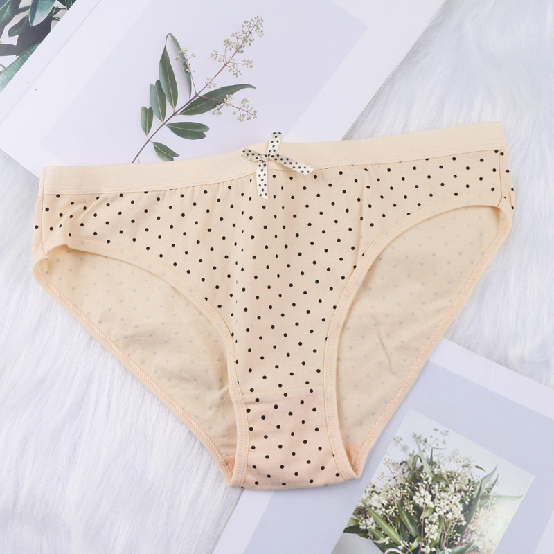 Quality Plus Size Elastic Stay-Put Women's Brief with Breathable Nylon for Workout Comfort factory