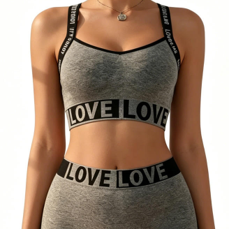 Quality Quick-Dry Breathable Lightweight Sports Bra Set for Yoga and Pilates Activewear factory