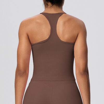 Quality Minimal Moisture-Wicking Women's Sports Top with Breathable Polyamide Fabric for Gym Workouts factory