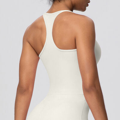 Quality Minimal Moisture-Wicking Women's Sports Top with Breathable Polyamide Fabric for Gym Workouts factory