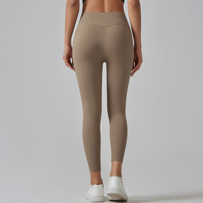 Quality Soothing Polyamide Yoga Pants with Breathable Fine-Knit Technology for Christmas Gym Workouts factory