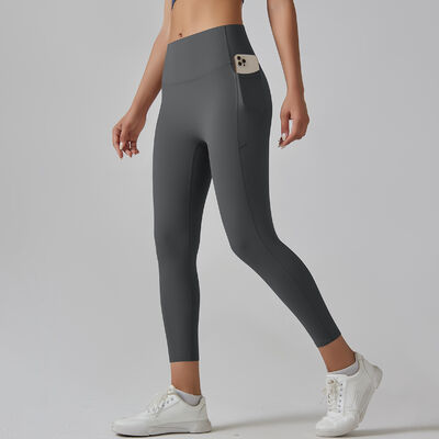 Quality Soothing Polyamide Yoga Pants with Breathable Fine-Knit Technology for Christmas Gym Workouts factory