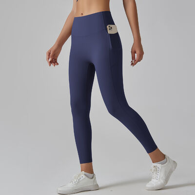 Quality Soothing Polyamide Yoga Pants with Breathable Fine-Knit Technology for Christmas Gym Workouts factory